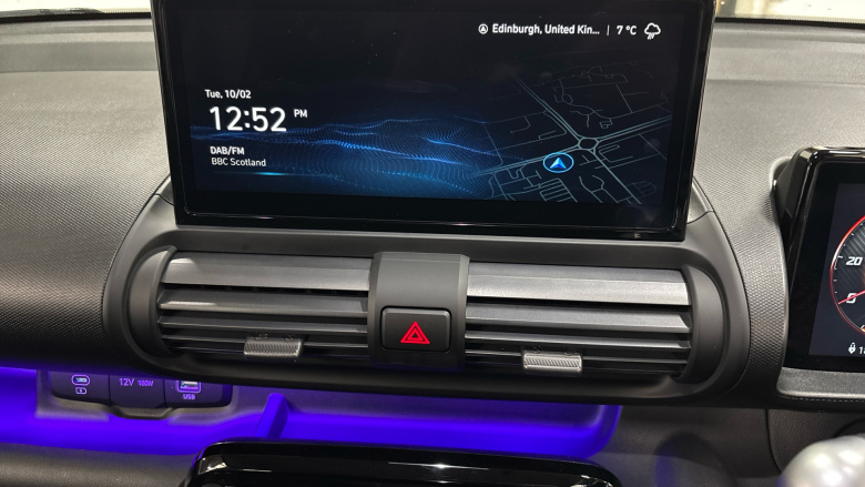 Hyundai INSTER 85kW 02 49kWh 5dr Auto Electric Hatchback